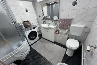 Apartament cu 3 camere decomandat în Central - 1