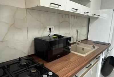 Apartament cu 2 camere semidecomandat, mobilat în Tomis Nord - 2