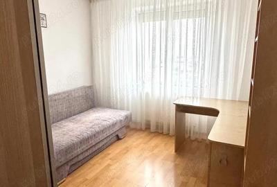 Apartament cu 3 camere semidecomandat în Vitan - 2