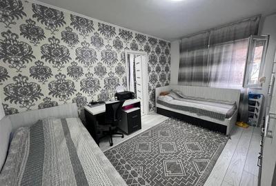 Apartament cu 3 camere semidecomandat în Nufărul - 4