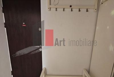 Apartament cu 2 camere de vanzare -Pacii-cu centrala - 12