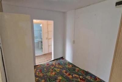 Decomandat 2 camere etaj 3 zona Lipovei Decomandat 2 camere etaj 3 zona Lipovei - 6
