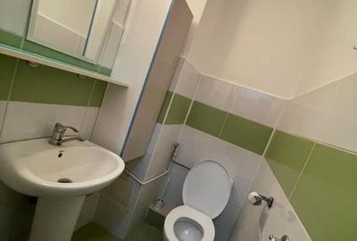 Apartament semidecomandat în Basarabia - 1