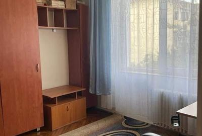 Garsonieră decomandată în Central - 7