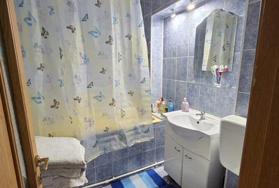 Apartament cu 3 camere semidecomandat în Țiglina 1 - 7