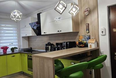 Apartament cu 3 camere decomandat în Central - 2