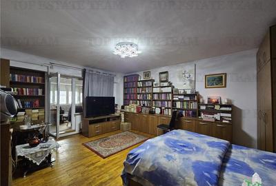 Apartament 2 camere vedere frontala la mare -Faleza Nord - 2