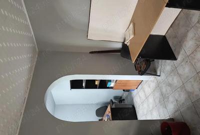 Apartament 2 camere modificat spatiu produc?ie birou situat in Aleea Romanilor - 3