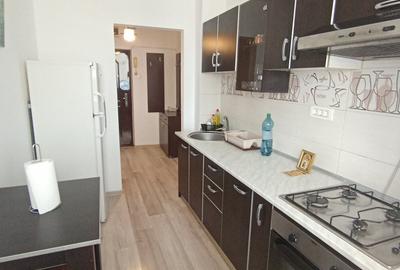 Apartament cu 2 camere decomandat în Tomis Nord - 14