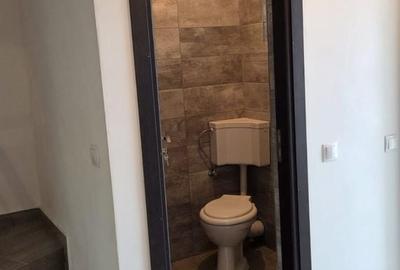 Casă cu 4 camere cu Teren 75 Mp în Central - 14
