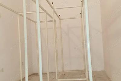 Spațiu comercial, de 70 mp, în Central