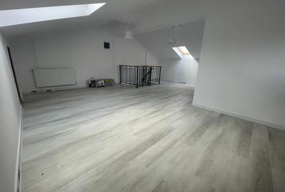 Duplex cu 5 camere cu Canalizare în Sud - 25