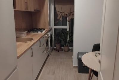 Apartament cu 3 camere decomandat în Tătărași - 3