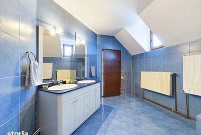 Casă cu 6 camere cu Teren 687 Mp în Crevedia - 2