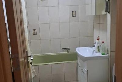 Vand apartament 3 camere in CUGIR judet Alba Vand apartament 3 camere in CUGIR judet Alba - 5