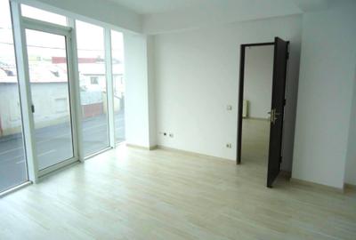 Apartament cu 3 camere în Central - 4