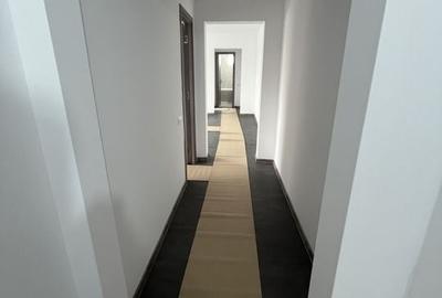 Apartament 3 camere Tomis Nord Renovat - 12