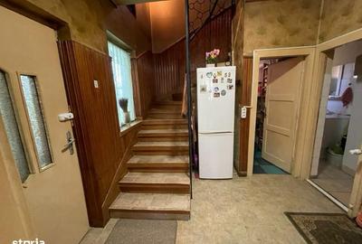 Casă cu 4 camere decomandat cu Teren 100 Mp în 14 Mai - 8