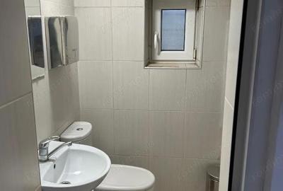 Spațiu comercial, de 95 mp, în Central