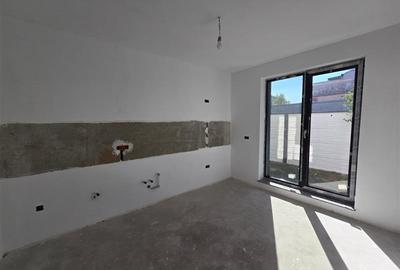 Duplex cu 5 camere cu Canalizare în Bucureștii Noi - 14