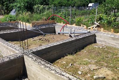 Casă cu 3 camere cu Teren 1000 Mp în Vălenii de Munte - 2