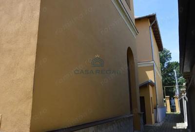 Spațiu comercial, de 805 mp, în Central - 5