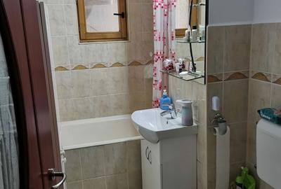 Apartament cu 3 camere decomandat în Sud - 2
