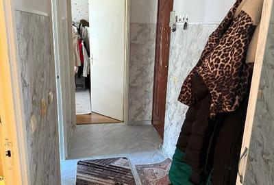 Apartament 3 camere etajul 1 din 4 zona Astra - 2