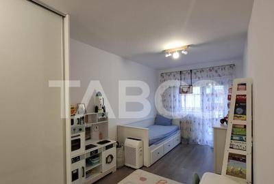 Apartament 3 camere de vanzare decomandat 60 mp zona Calea S - 3