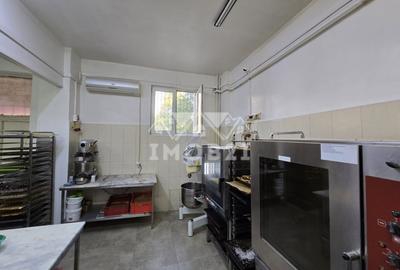 VANZARE SPATIU COMERCIAL PARTER  ZONA 9 MAI - 1