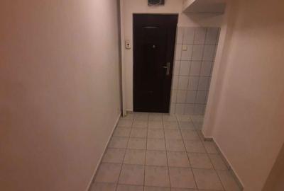 Apartament cu 2 camere decomandat în Zimbru - 2