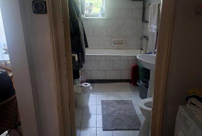 Apartament cu 3 camere semidecomandat în Central - 2