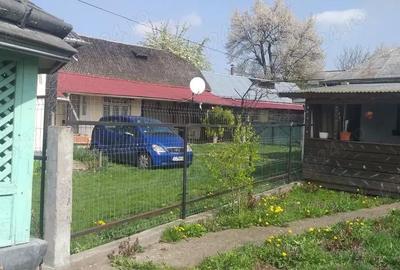 Casă cu 3 camere în Dolhești - 6