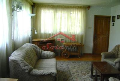 Casă cu Teren 880 Mp în Cornu - 5