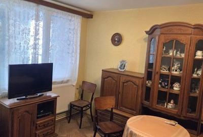 Apartament cu 3 camere semidecomandat în Faleză - 2