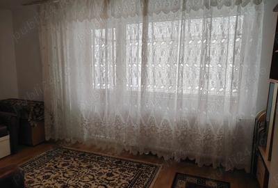 Apartament cu 2 camere decomandat în Narcisa