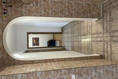 Inchiriez apartament 2 camere decomandat. - 10