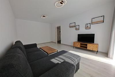 Apartament cu 2 camere decomandat, mobilat în Tractorul - 17