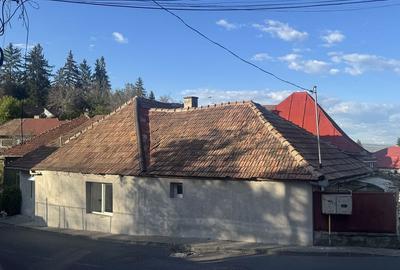 Casă cu 4 camere în Central - 7