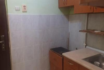 Garsonieră decomandată în Central - 6