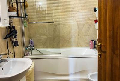 Apartament cu 3 camere în Nufărul - 12
