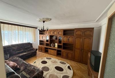 Apartament cu 2 camere decomandat în Sud - 1