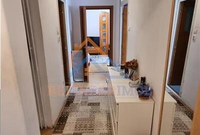Vanzare apartament 2 camere situat in Rahova, sector 5 - 4