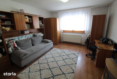 Casă cu 4 camere cu Teren 350 Mp în Central - 9