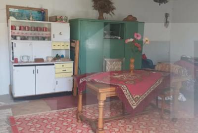 Casă cu 2 camere cu Teren 1426 Mp în Central - 3
