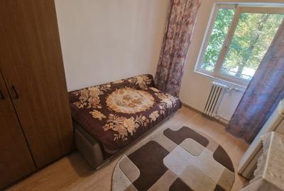 Cameră Florilor - 5