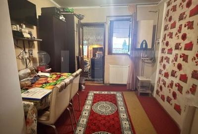 Apartament cu 3 camere în Micro 12 - 3