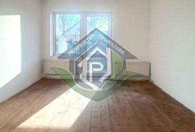 Casă cu 3 camere decomandat în Stupini - 4