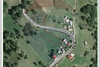 Teren agricol de 1776 mp, în Fundata - 2