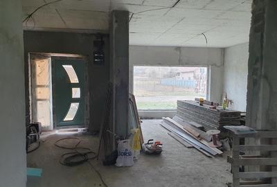 Casă cu Teren 500 Mp în Central - 3